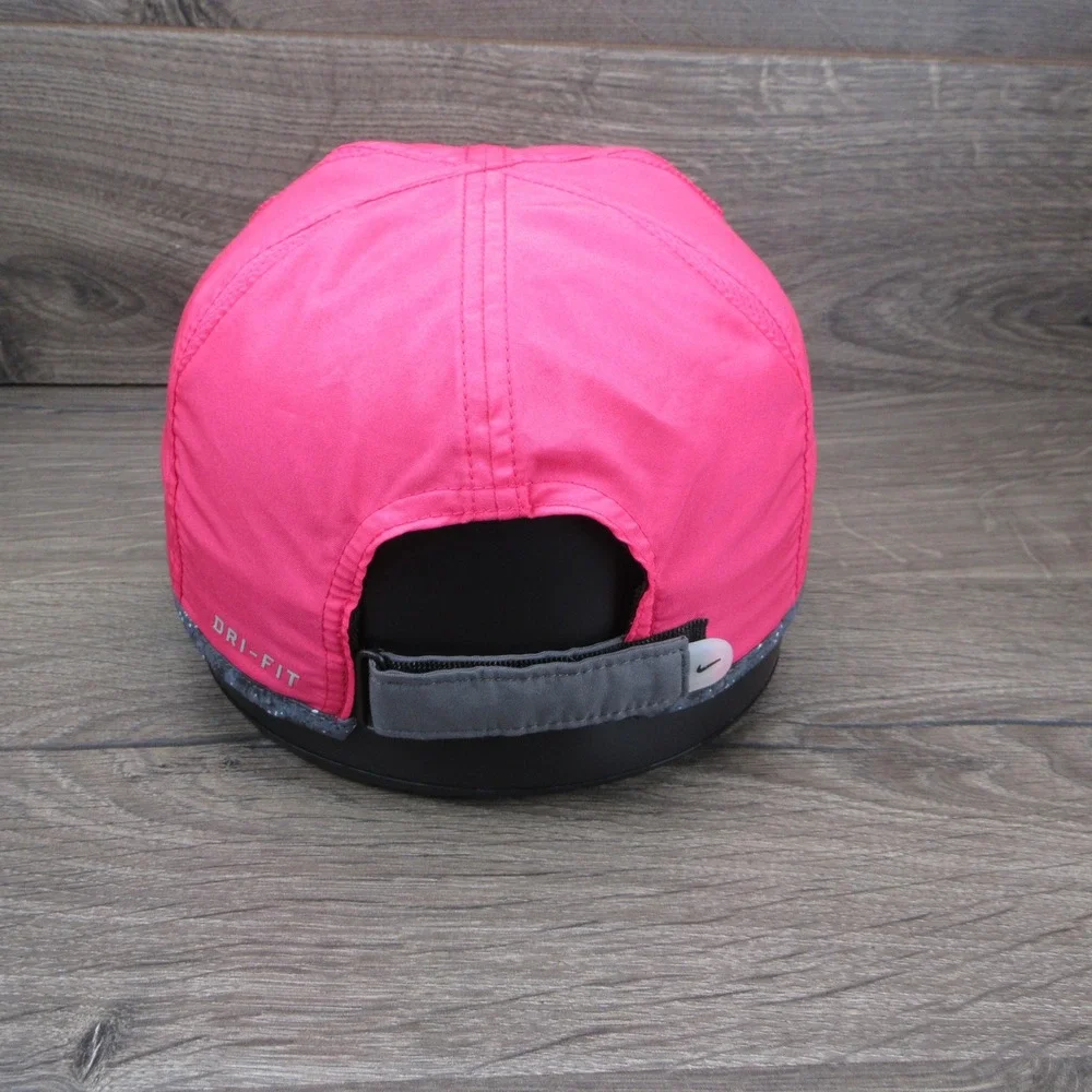 Nike Hat Cap Womens Strap Back Pink RUN Featherlight Dri-Fit Running Athletic